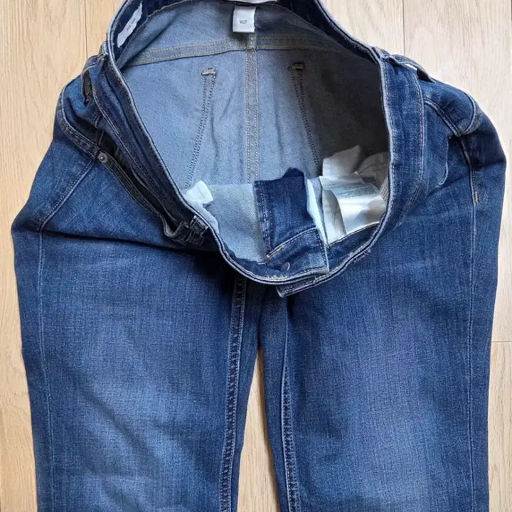 [BUNJANG] Calvin Klein Women's Jeans 27 / 미사용 캘빈클라인 여성용 청바지 27사이즈  (줄자사진 참고하시길요)