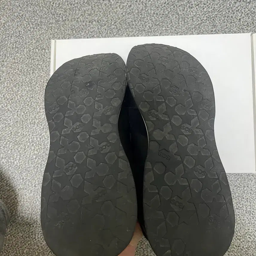 [BUNJANG] SUECOMMA BONNIE Wavy Sneakers (Black) / [270] 슈콤마보니 Unisex_Wavy sneakers(black)