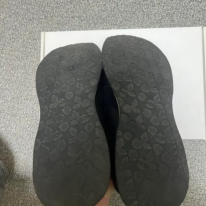 [BUNJANG] SUECOMMA BONNIE Wavy Sneakers (Black) / [270] 슈콤마보니 Unisex_Wavy sneakers(black)