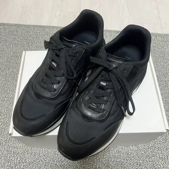 [BUNJANG] SUECOMMA BONNIE Wavy Sneakers (Black) / [270] 슈콤마보니 Unisex_Wavy sneakers(black)