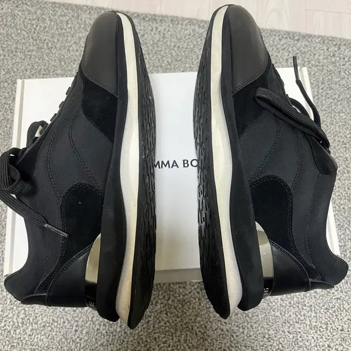 [BUNJANG] SUECOMMA BONNIE Wavy Sneakers (Black) / [270] 슈콤마보니 Unisex_Wavy sneakers(black)