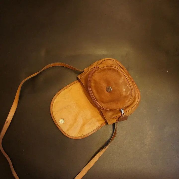 [BUNJANG] Vintage Crossbody Leather Bag / 7067 크로스가방 크로스백 미니가방 미니백 가죽백 가죽가방 빈티지가방