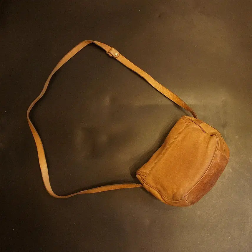 [BUNJANG] Vintage Crossbody Leather Bag / 7067 크로스가방 크로스백 미니가방 미니백 가죽백 가죽가방 빈티지가방