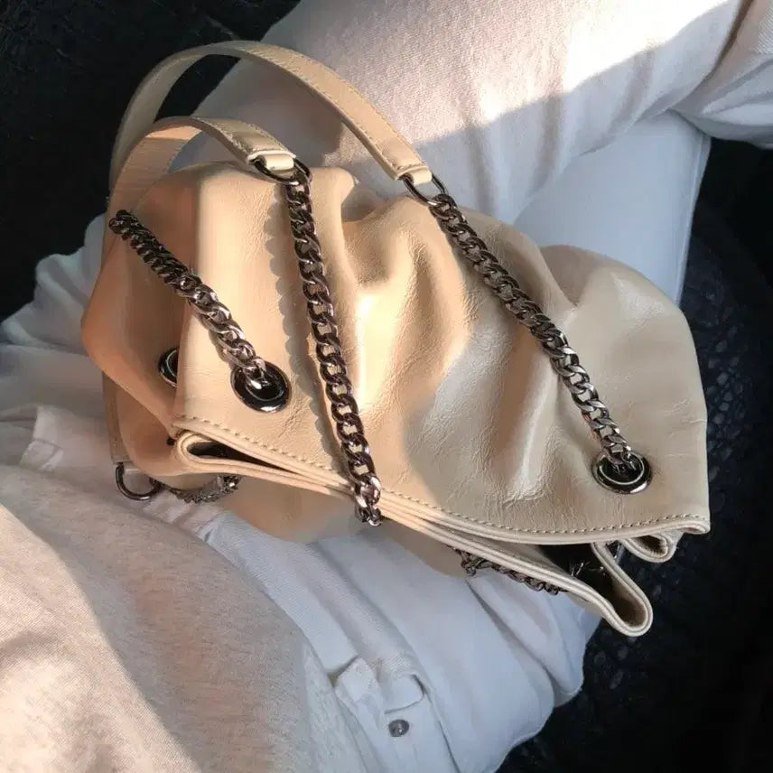 [BUNJANG] Awesome Needs Bird Bag S Shoulder Bag / 어썸니즈 버드백 S (원가 24만원)