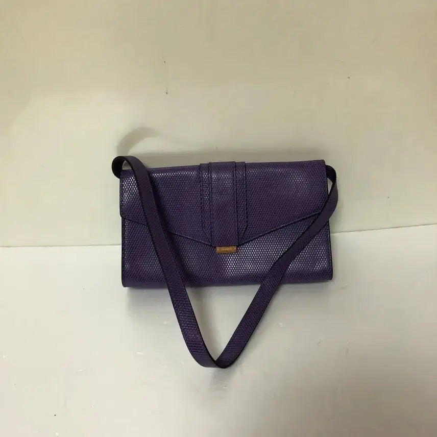 [BUNJANG] Couronne Shoulder Bag / 쿠론 숄더백@9904