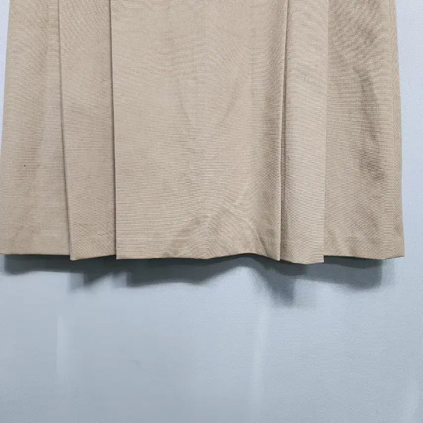 [BUNJANG] Prost J Beige Pleated Skirt / 프로스트제이 prost j베이지 플리츠 스커트