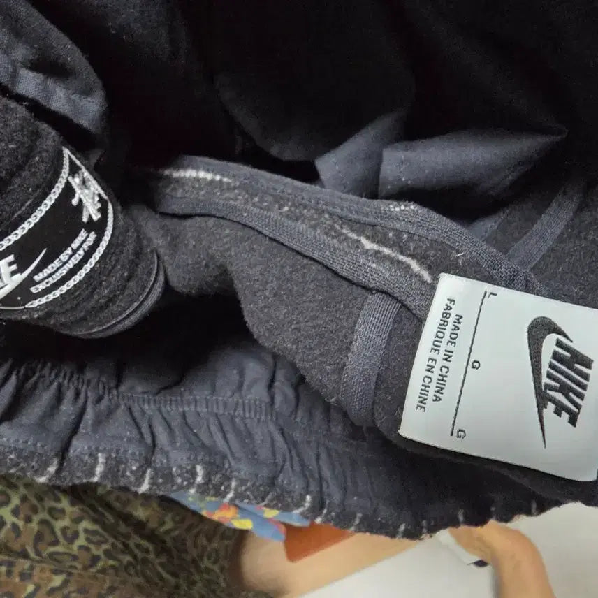 [BUNJANG] Stussy Striped Training Pants / 스투시 스트라이프 트레이닝 팬츠