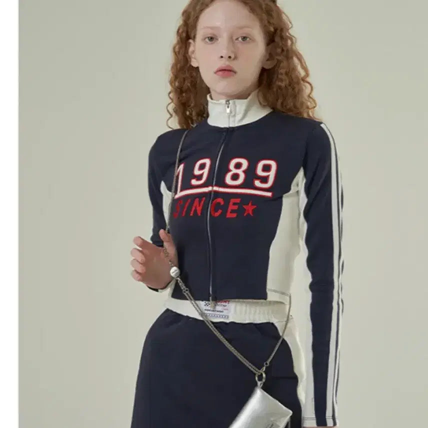 [BUNJANG] Mensa Silver Chain Crossbody Bag / 스퀘어라인 Mensa 멘사 실버 체인 크로스백