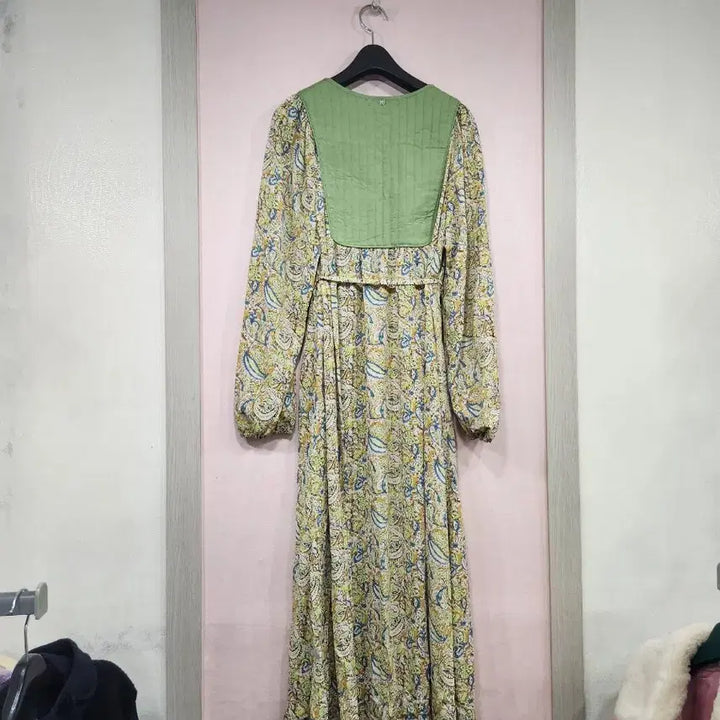 [BUNJANG] Thursday Island Quilted Paisley Long Dress / 써스데이아일랜드 퀼팅페이즐리원피스