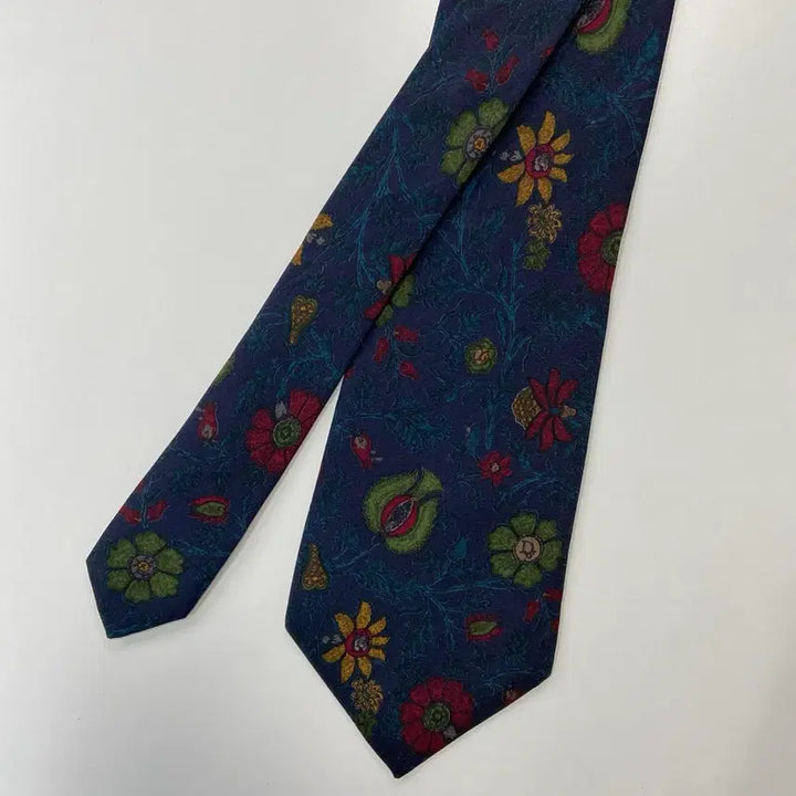 [BUNJANG] Christian Dior Silk Necktie / 크리스찬 디올(Dior) 심플로고 명품 정품넥타이