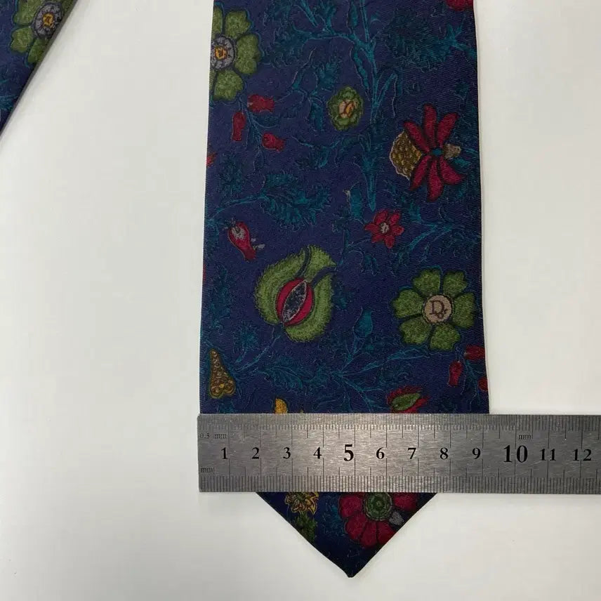 [BUNJANG] Christian Dior Silk Necktie / 크리스찬 디올(Dior) 심플로고 명품 정품넥타이