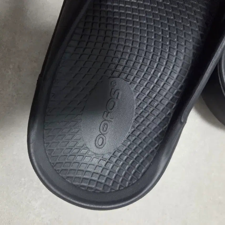 [BUNJANG] OOFOS OOriginal Black Flip-Flops EU41 / 우포스 OOriginal 블랙 쪼리 EU41