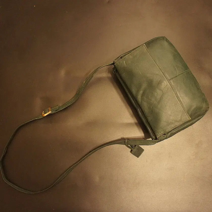 [BUNJANG] Vintage Leather Crossbody Bag / 7074 크로스가방 크로스백 가죽백 가죽가방 빈티지가방 여성가방 여자백