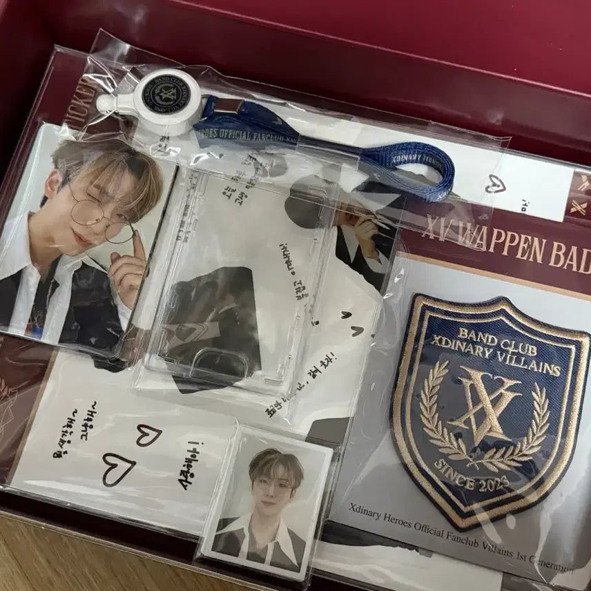 [BUNJANG] Xdinary Heroes Villainz Official 1st Kit / 엑스디너리히어로즈 엑디즈 빌런즈 공식 1기 키트