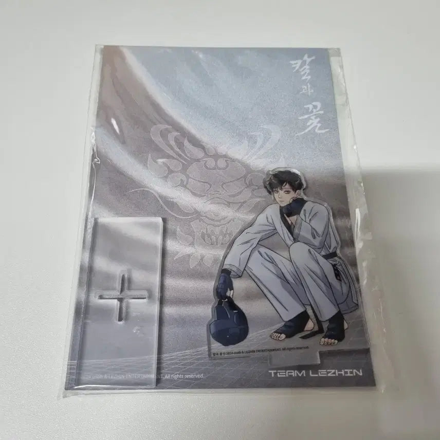 [BUNJANG] Kal과Kkot Yeonjo Team Resin Acrylic Stand (Sealed) / 칼과꽃 이연조 팀레진 아크릴스탠드 미개봉 판매