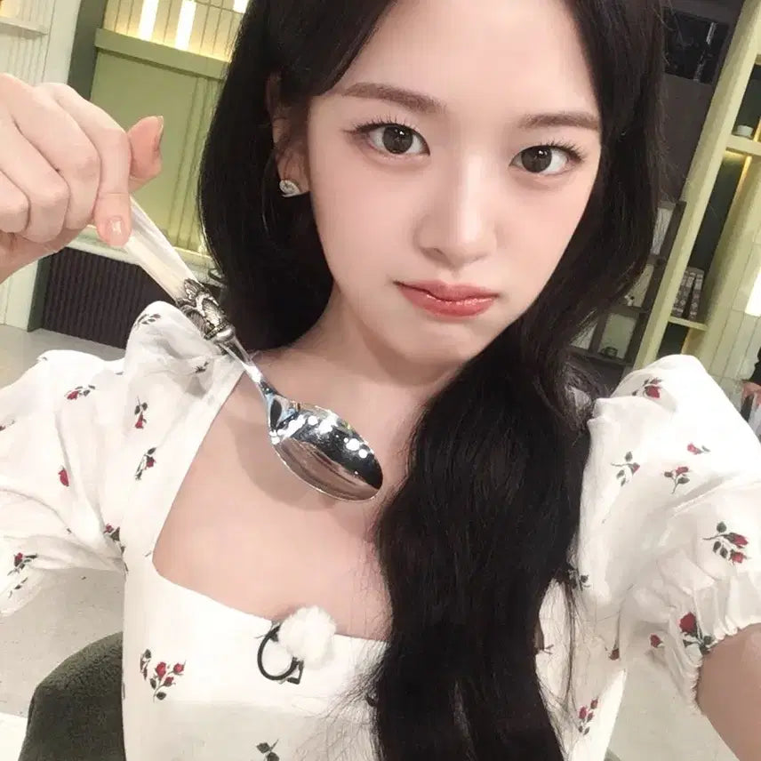 [BUNJANG] Sanrio My Melody Pitatto Case / 산리오 마이멜로디 피탓토 케이스 담케