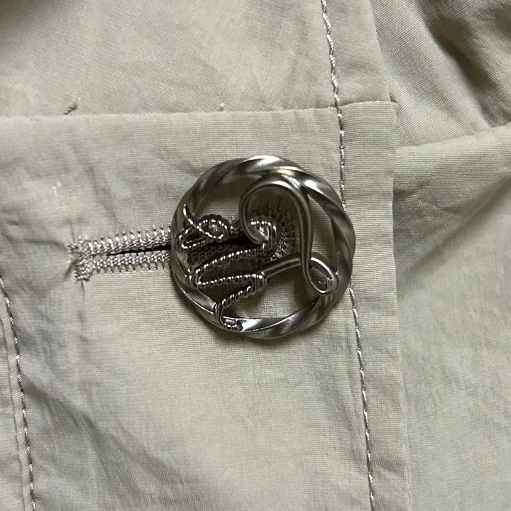 [BUNJANG] Olivia Lauren Nylon Windbreaker Jacket / [여자-90]올리비아로렌 나일론 바람막이 점퍼