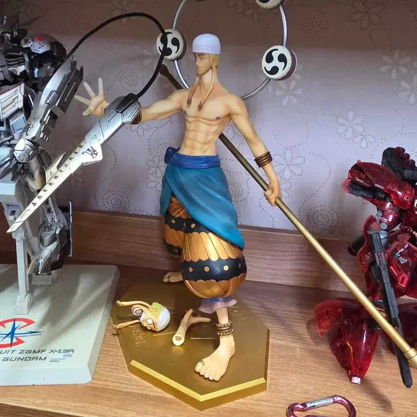 [BUNJANG] One Piece Enel Figure & Assembled Gundam Model Bundle Set / 원피스.건담 일괄로판매합니다