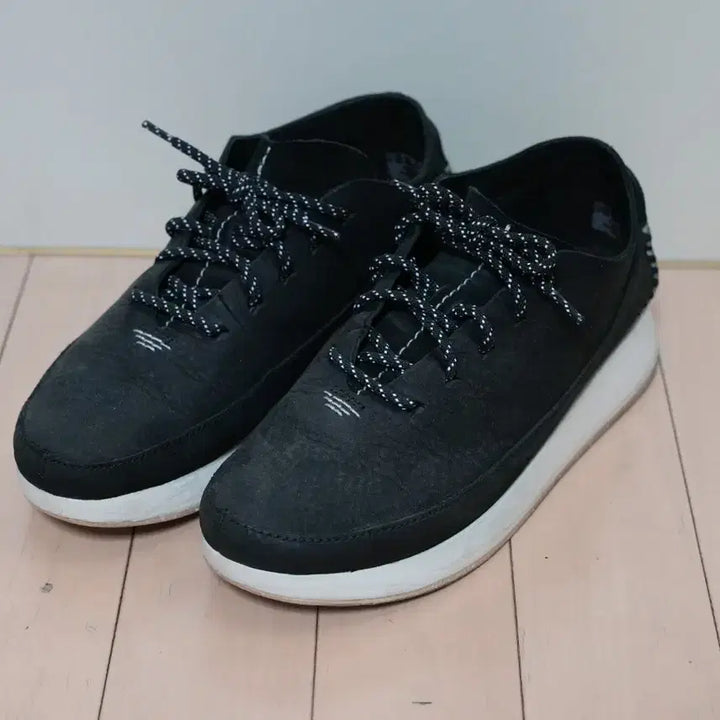 [BUNJANG] Clarks Kiowa Sneakers Black / [245] 클락스 키오와 스니커즈 운동화 2-3회 착용