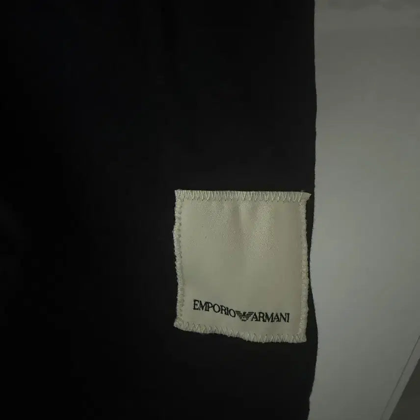 [SOLD OUT] (정품/상태최상)엠포리오 아르마니 블랙 레오파드 반팔L