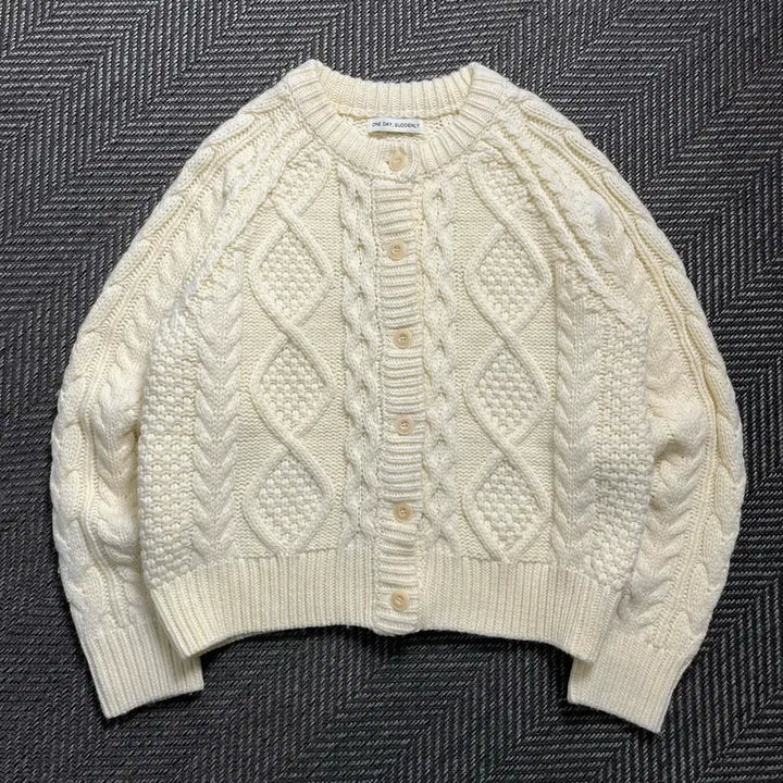 [BUNJANG] ONE DAY, SUDDENLY Ivory Cable Knit Sweater / ONE DAY, SUDDENLY 아이보리 케이블 니트y 4572