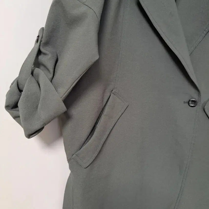 [BUNJANG] BonnyAlex Khaki Loose Fit Roll-Up Sleeve Jacket / 보니알렉스 루즈핏  카키 가오리핏 롤업 소매가능 춘추용 아우터