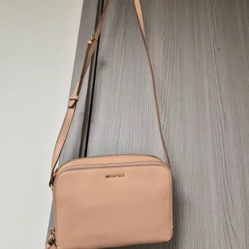 [BUNJANG] Beanpole Leather Camera Bag / 빈폴 카메라백 팝니다