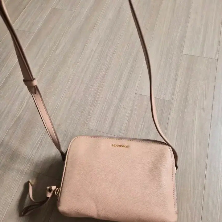 [BUNJANG] Beanpole Leather Camera Bag / 빈폴 카메라백 팝니다