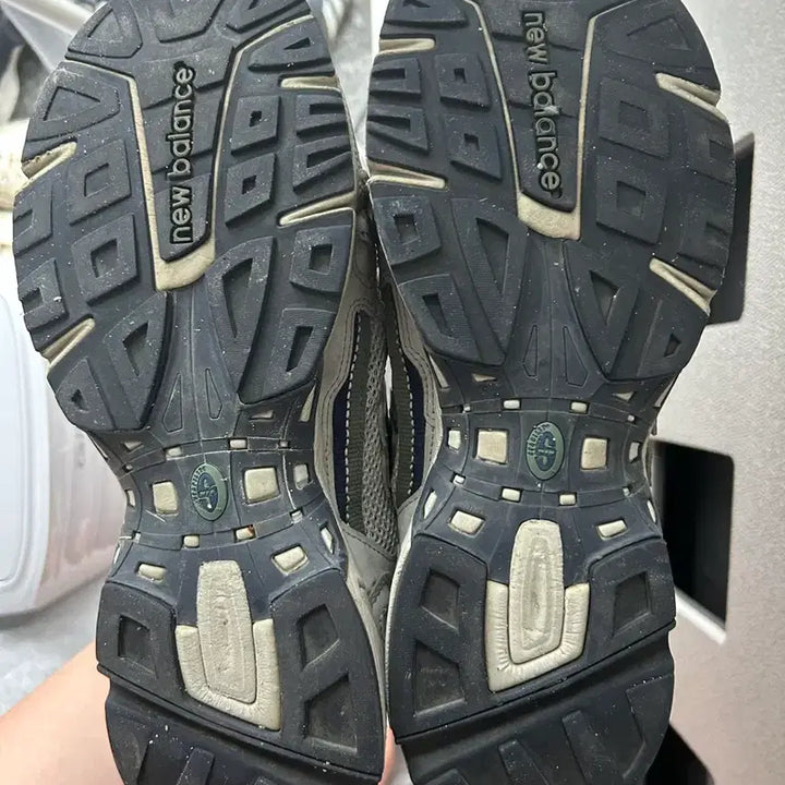 [BUNJANG] New Balance 827 Gray/Navy Sneakers / 뉴발란스 827 그레이/네이비 280