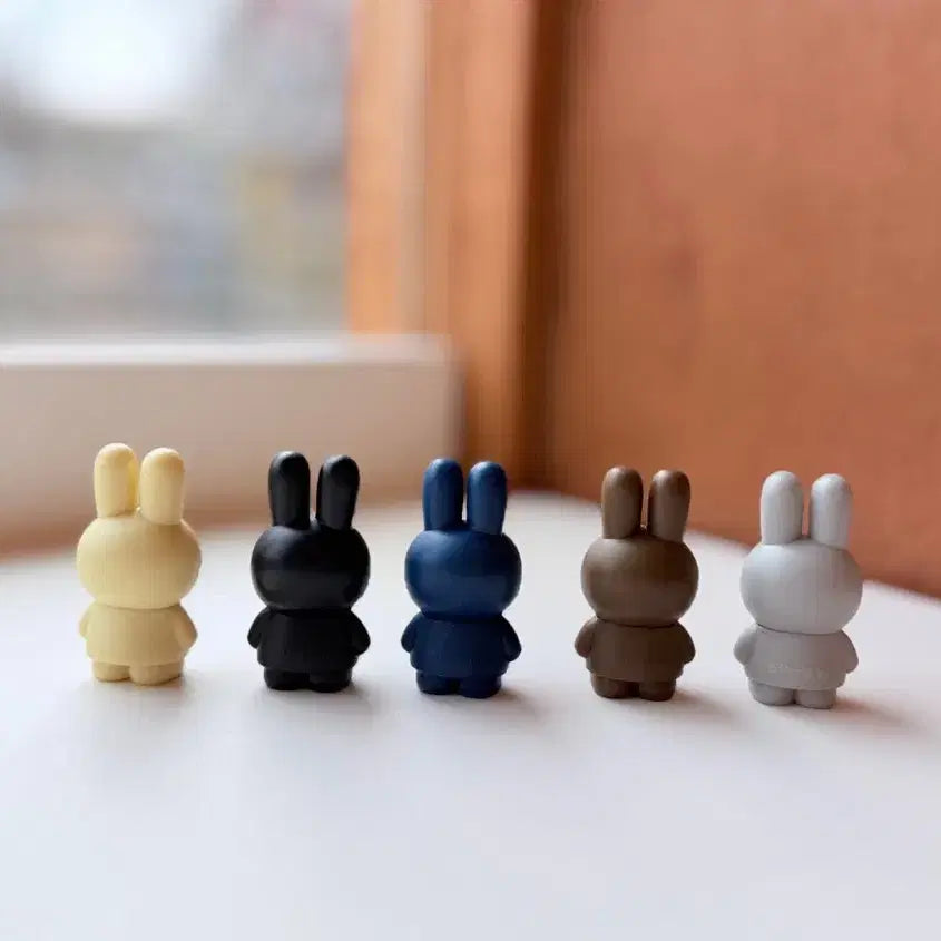 [SOLD OUT] 일본 모노톤 miffy 미피 피규어 5종 세트 새상품
