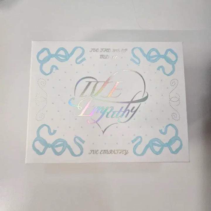 [BUNJANG] IVE Empathy Card Wallet Album / 아이브 엠파시 카드지갑 앨범