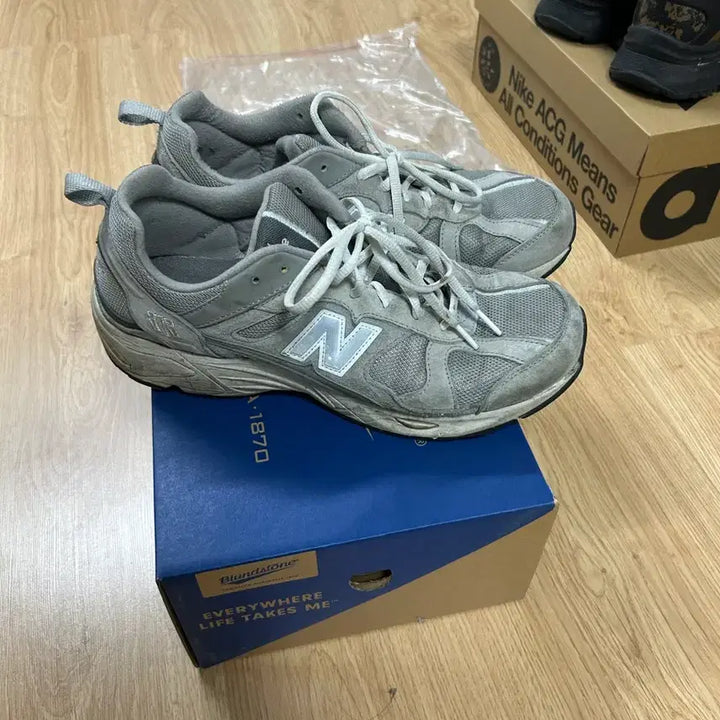 [BUNJANG] New Balance 878 Gray Sneakers / 뉴발란스 878 그레이 280