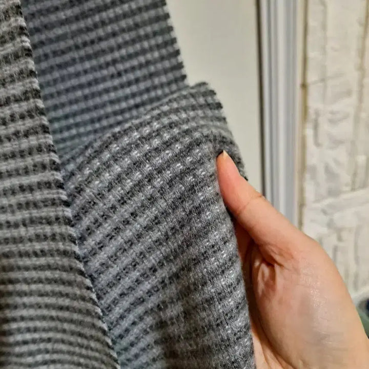 [BUNJANG] Unused Gray Tone Scarf / 미사용/세련 따뜻 목도리