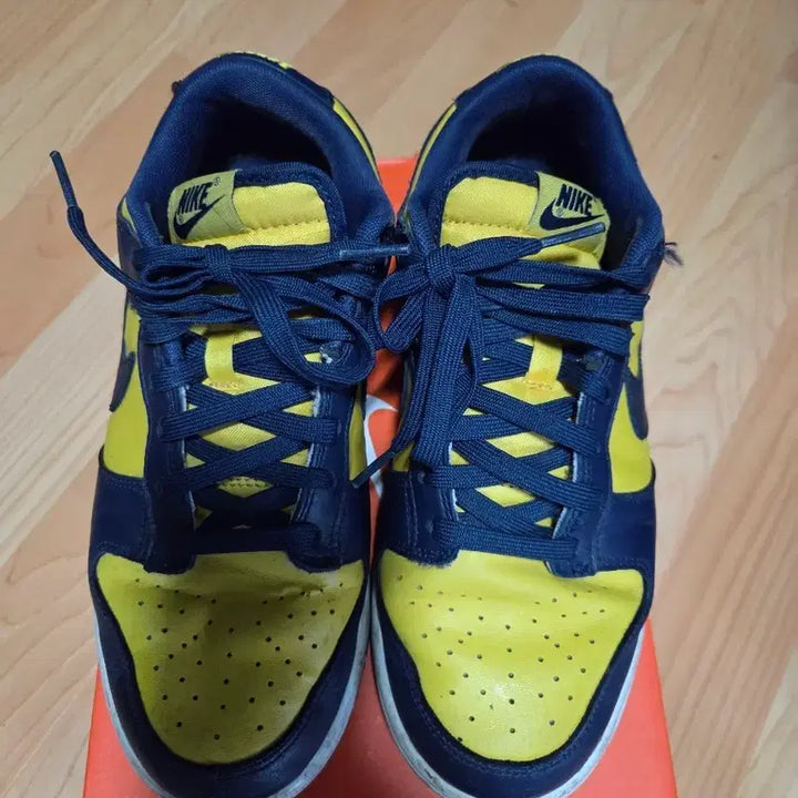[BUNJANG] Nike Dunk Low Yellow/Navy Sneakers / 나이키 덩크 로우 옐로우/네이비 스니커즈