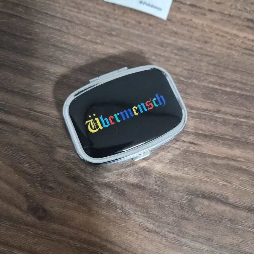 [BUNJANG] G-Dragon Ubermensch Multi Mini Case / Ubermensch 지드래곤 멀티 미니 케이스  굿즈