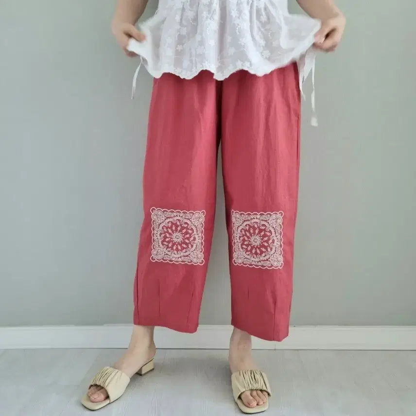 [BUNJANG] Linen Lace Patch Slacks / 린넨 레이스 패치 슬랙스