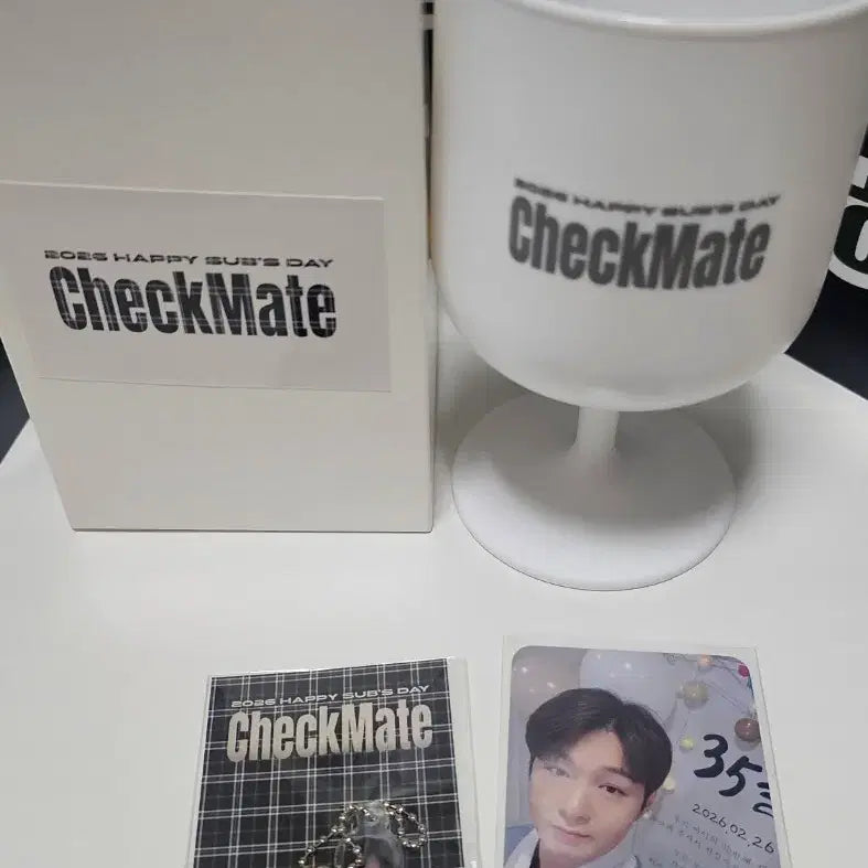 [BUNJANG] BTOB Lee Changsub Birthday Reverse Gift Set / 3/1 이창섭 생파 역조공(컵+키링+포카+슬로건)