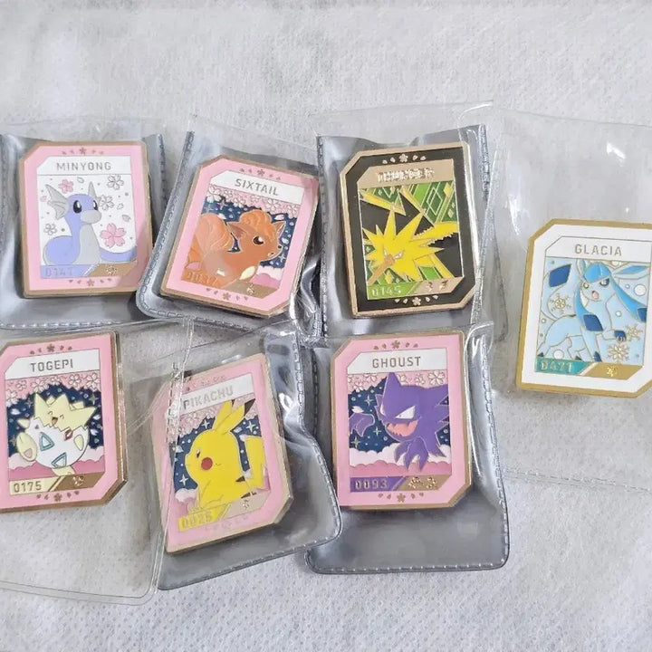 [BUNJANG] Pokemon Isaac Toast Badge Set / 포켓몬 이삭토스트 뱃지