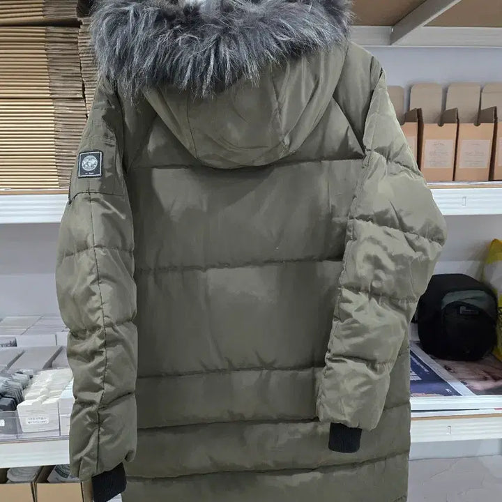 [SOLD OUT] [특별행사] 어스앤뎀 남성 롱패딩 판매합니다(90)