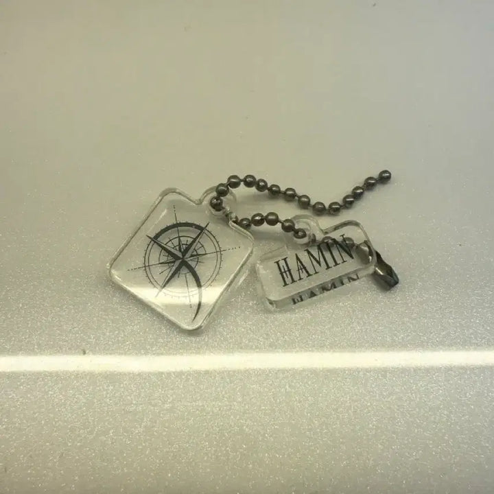 [BUNJANG] HaMin Acrylic Stand / 하민 아크릴 스텐드