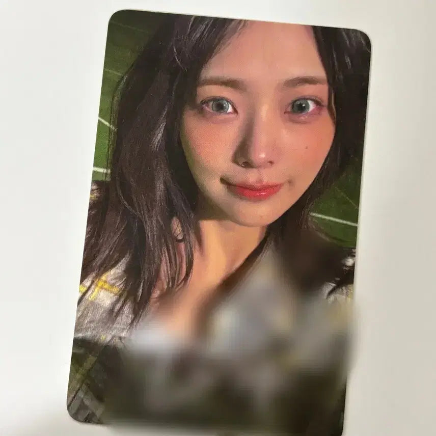 [BUNJANG] QWER Magenta Tears M Countdown Public Broadcast Photocard / QWER 마젠타 눈물참기 엠카 공방 포토카드 포카 역조공