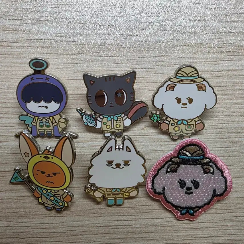 [BUNJANG] TXT (Tomorrow X Together) Unsealed Pin Button Pin Badge Bundle Set / 투바투 뿔바투 개봉 핀버튼 핀뱃지 판매