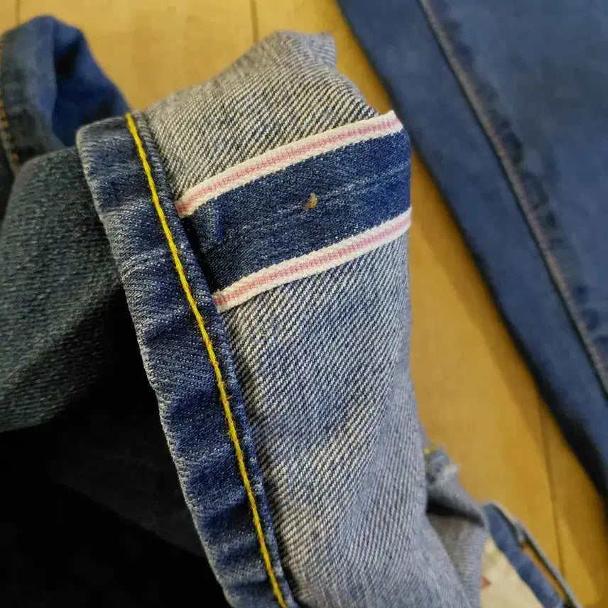 [SOLD OUT] [26] 리바이스 LVC 1950s 701 셀비지 데님