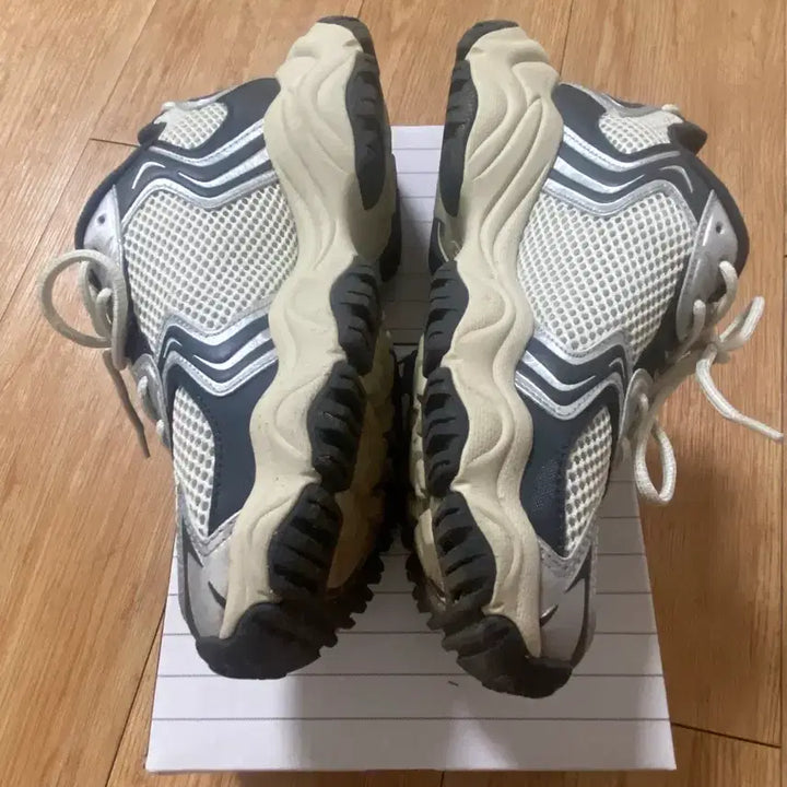 [BUNJANG] MLB Sneakers / 운동화