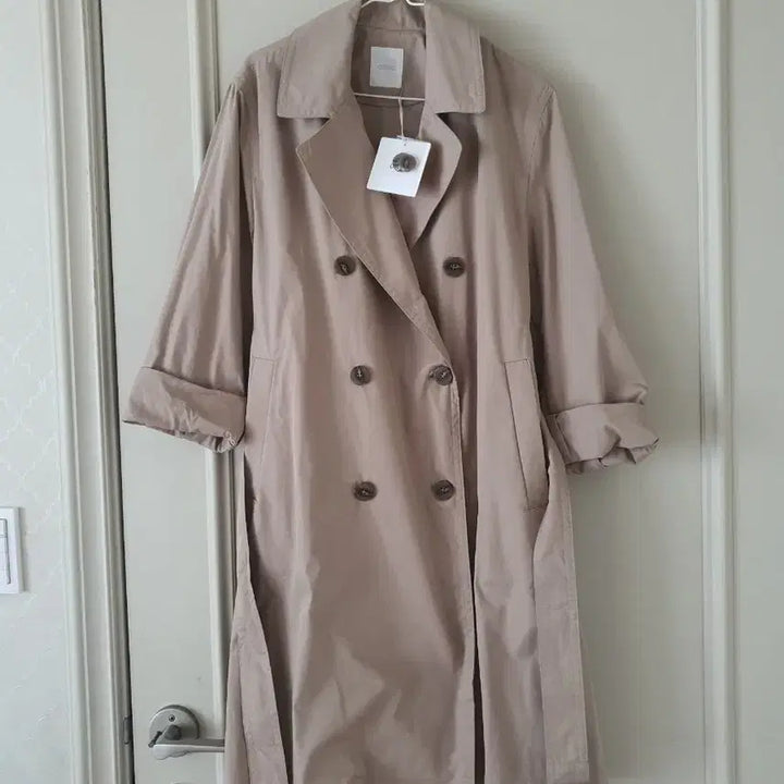 [BUNJANG] OZOC Beige Double-Button Trench Coat / OZOC 베이지 트렌치 코트 더블 버튼