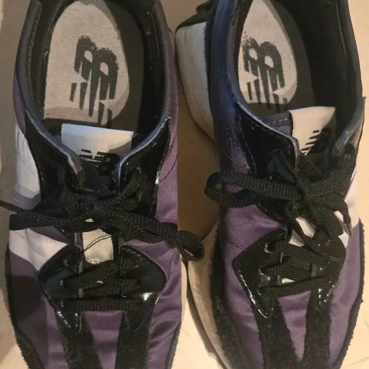 [BUNJANG] New Balance 327 Black Moonbeam Sneakers / 뉴발란스 327 블랙 문빔 운동화 스니커즈 US6 230