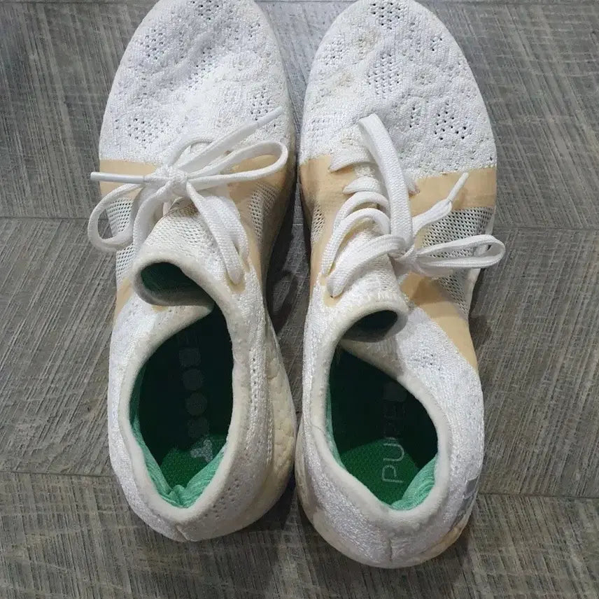 [BUNJANG] Adidas Pureboost White Running Shoes 235mm / 아디다스 퓨어부스트 흰색 런닝화 235mm