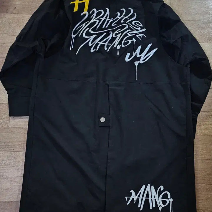 [BUNJANG] MAN.G Graphist Black Coat / MAN.G Graphist / 그라피스트 만지 /코트 Free