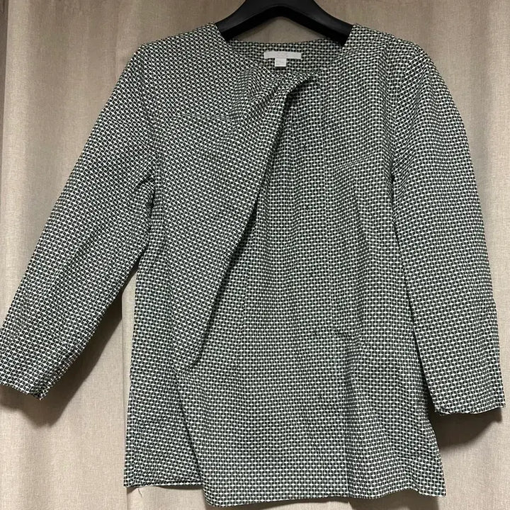 [BUNJANG] COS Cotton Pattern Blouse (EU32) / [거의 새것] COS 코스 면 패턴 블라우스 (EU32)