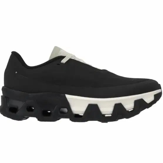 [BUNJANG] PAF Cloudmonster Hyper Black Sneakers / 온러닝 x PAF 파프 클라우드몬스터 하이퍼 블랙 240 새상품